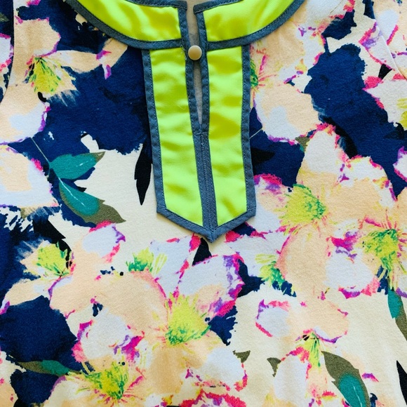 Jcrew girls size 10 - 100% cotton w/pockets - great colors and very fun dress! - Picture 4 of 4